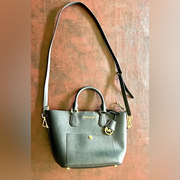 Michael Kors Greenwich Grab Bag, Navy Blue - Picture 2 of 10